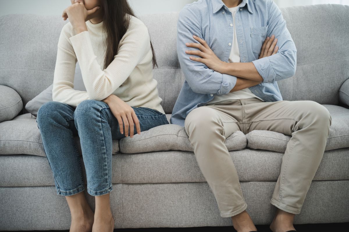 マッチングアプリで既婚者がバレる主な原因